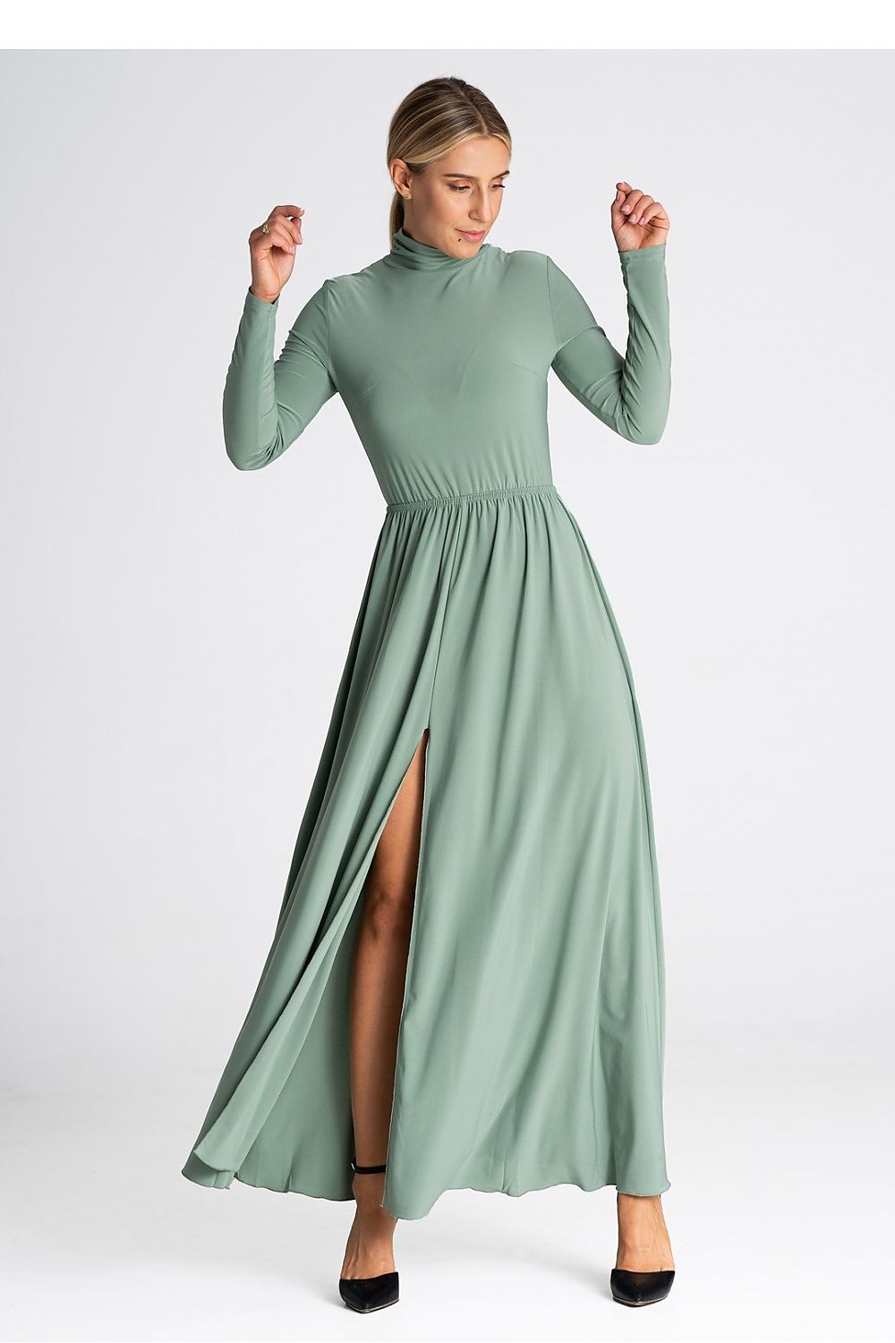 Fitted Maxi Dress With Turtleneck Figl