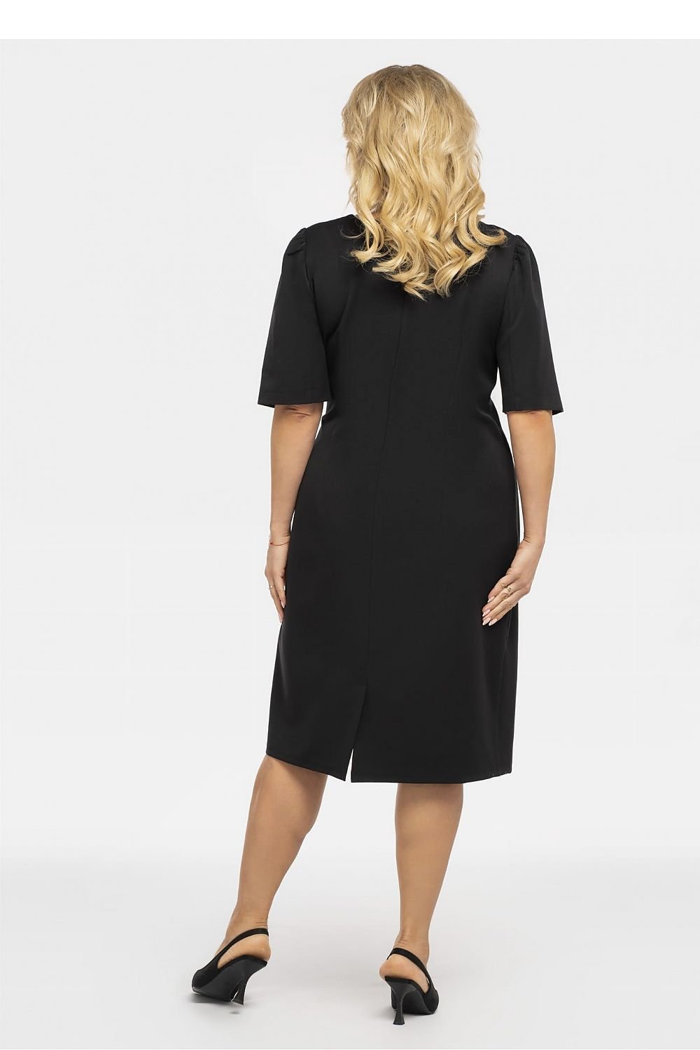 Elegant Plus Size Ruffle Dress Karko