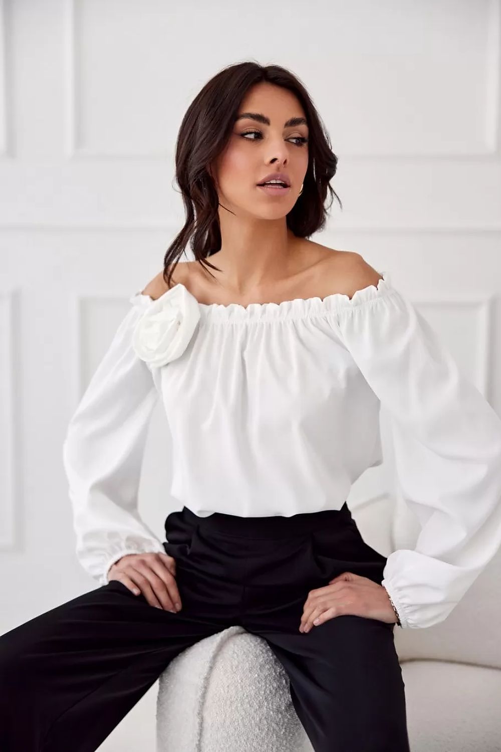 Elegant Satin Spanish Blouse Roco Fashion