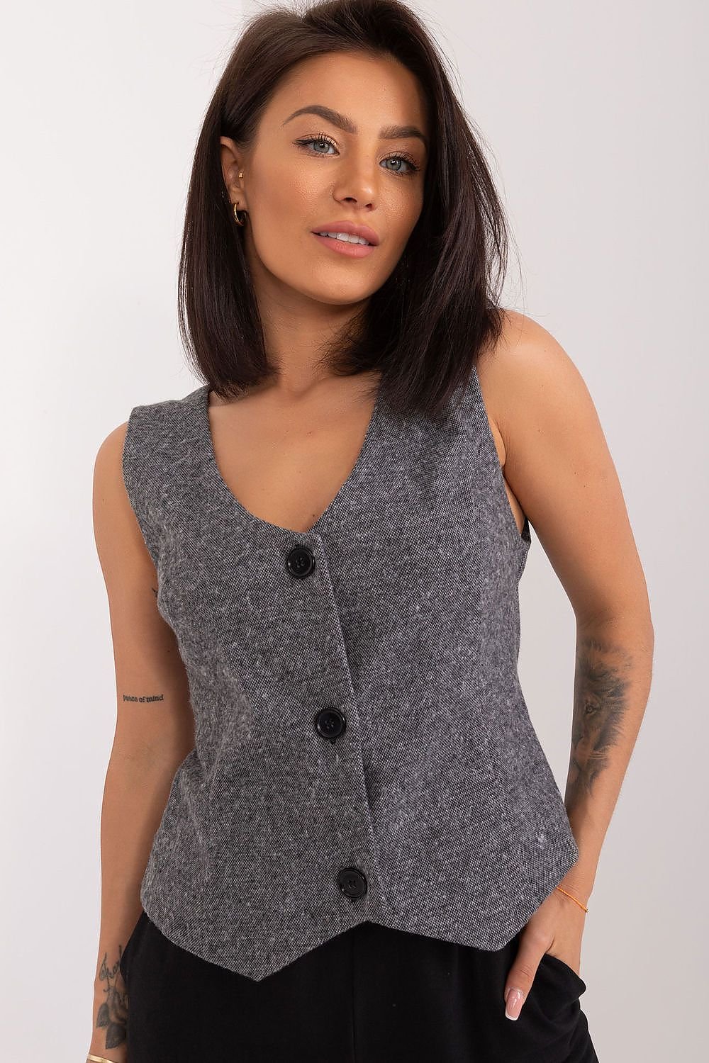 Elegant Fabric Vest Lakerta