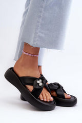 Stylish Comfortable Flip-Flops Goe