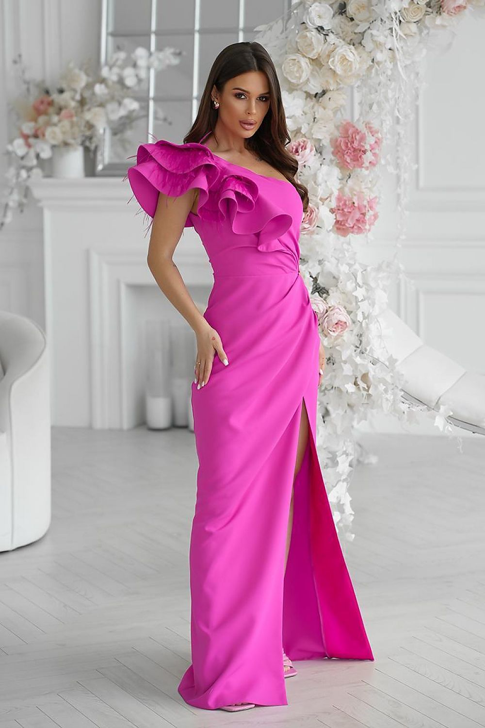 Elegant One Shoulder Feather Dress Bicotone