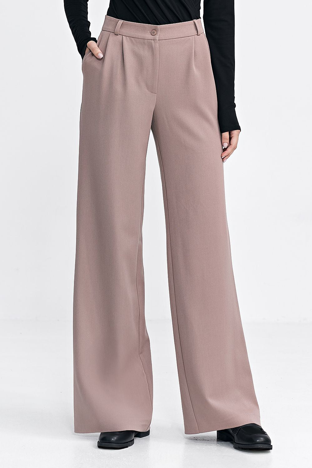 Elegant Relaxed Fit Trousers Nife