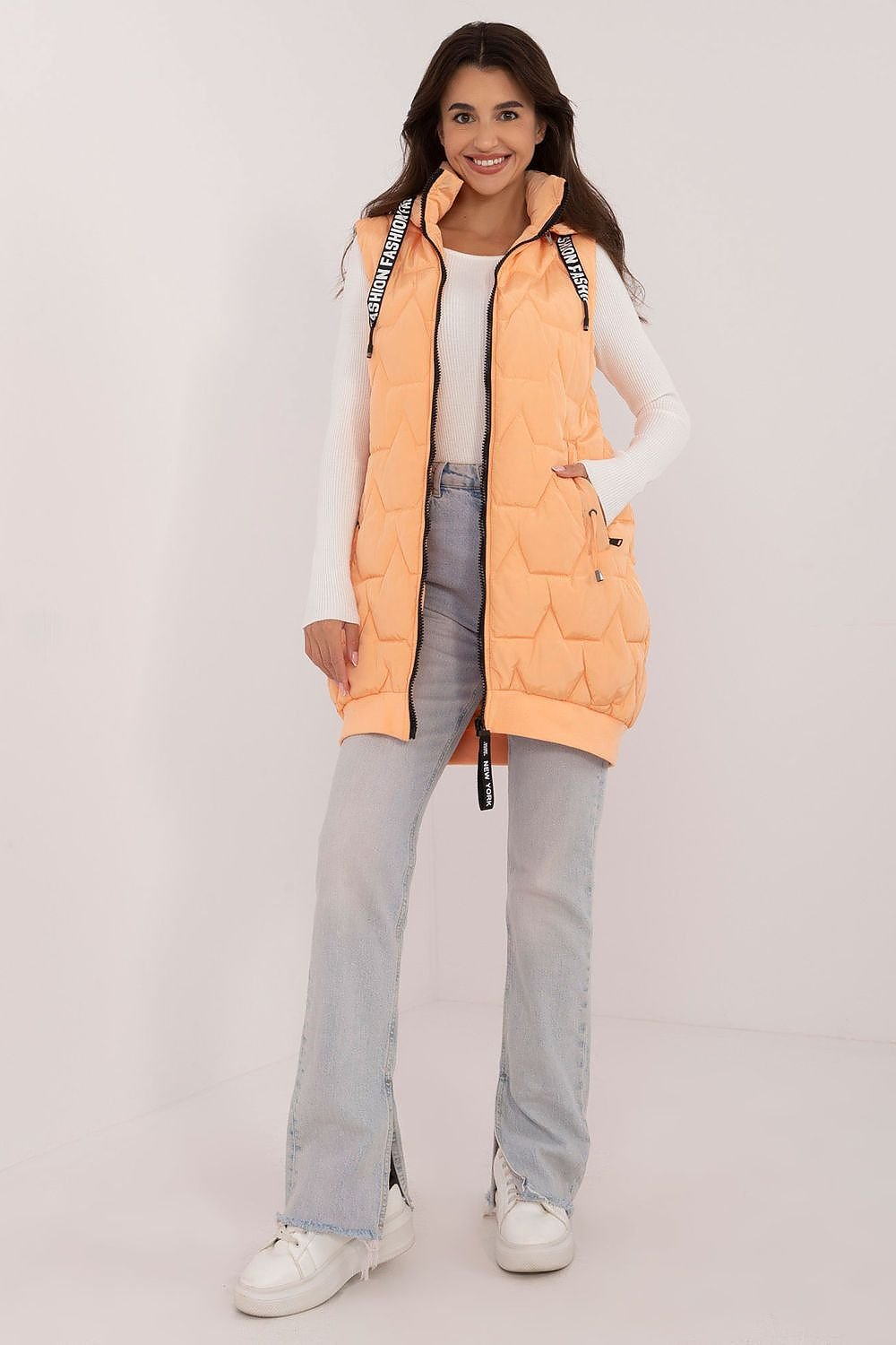 Stylish Quilted Women's Vest Factory Price