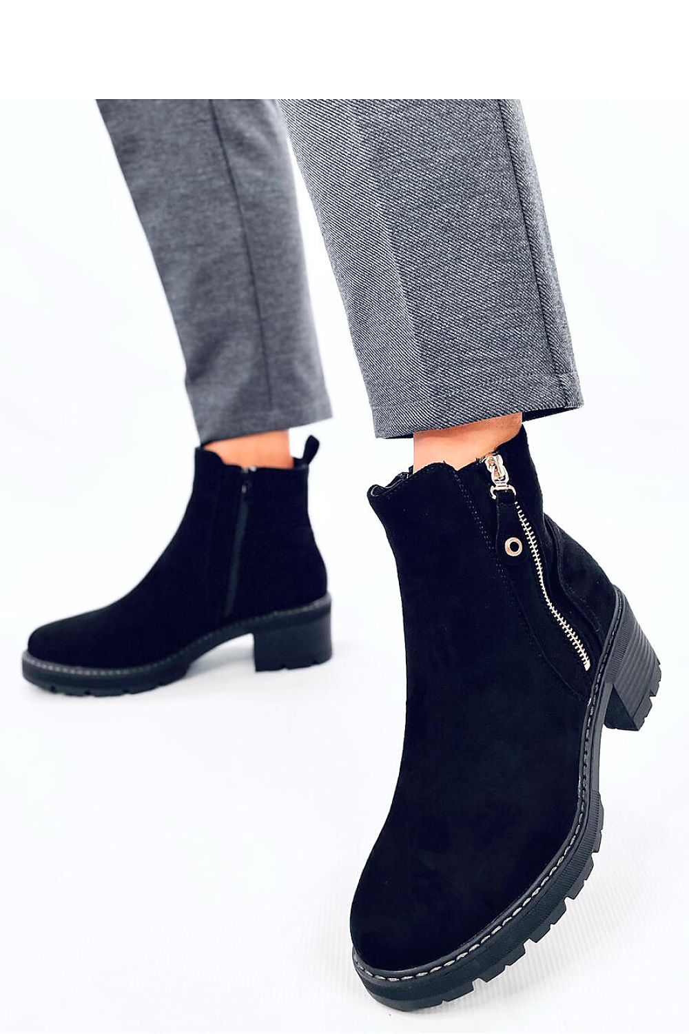 Comfortable Classic Heel Booties Inello