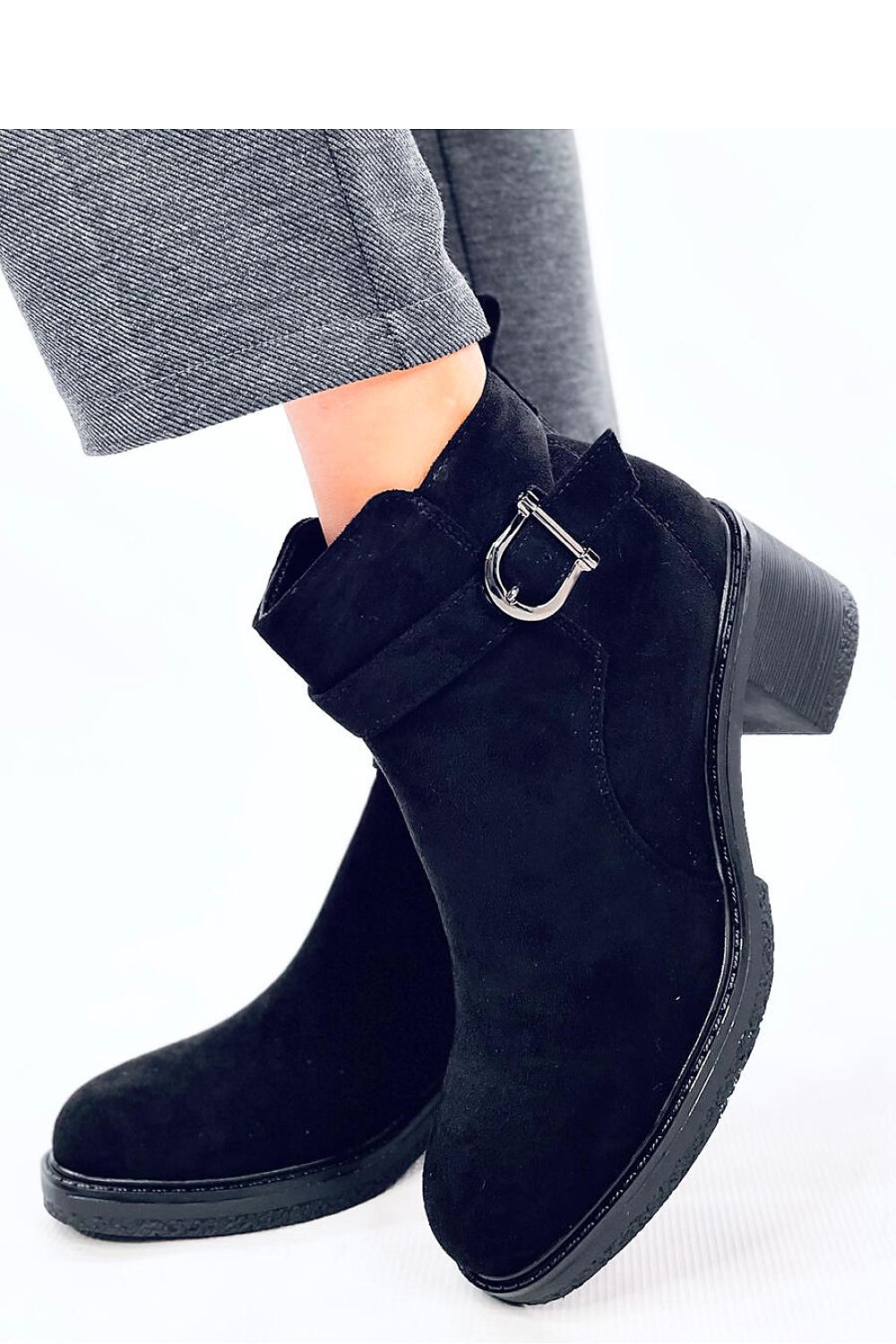 Stylish Suede Heel Boots Inello