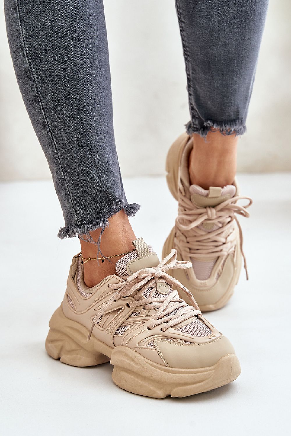 Stylish Comfortable Women's Sneakers Step In Style