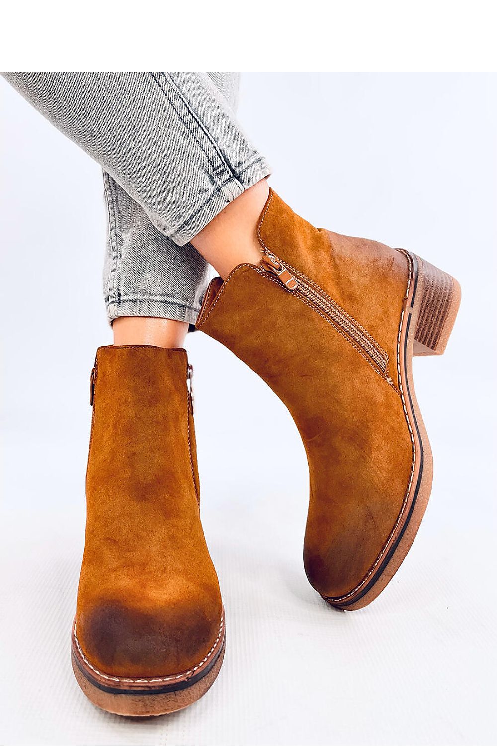 Classic Eco-Friendly Heel Boots Inello