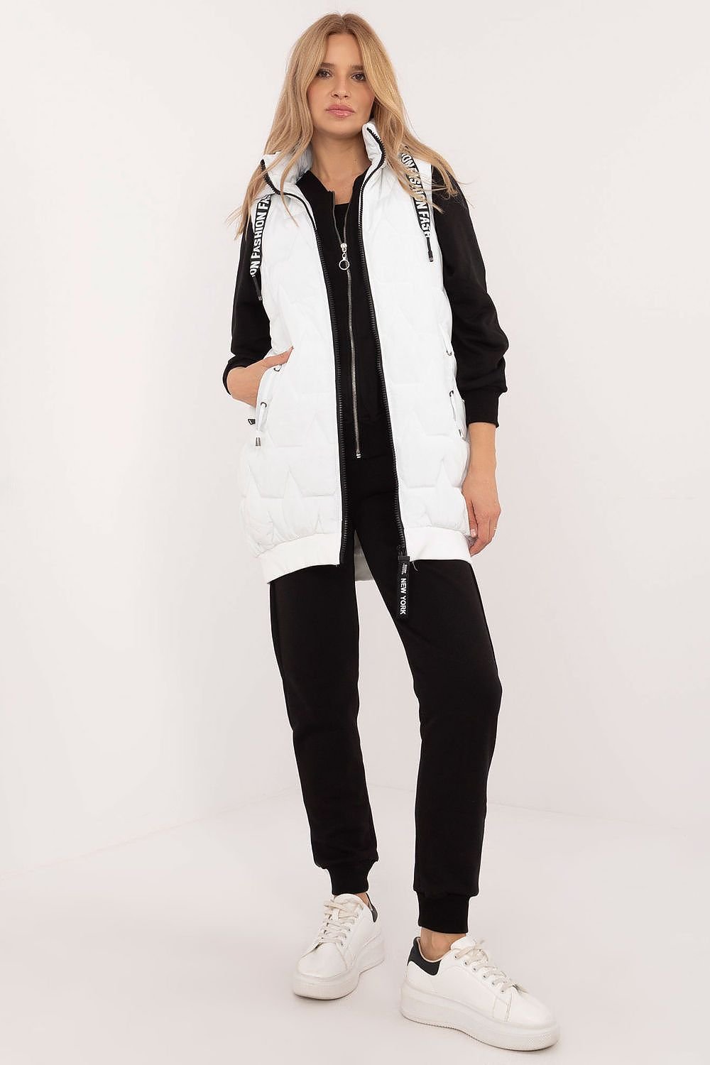 Stylish Quilted Women's Vest Factory Price