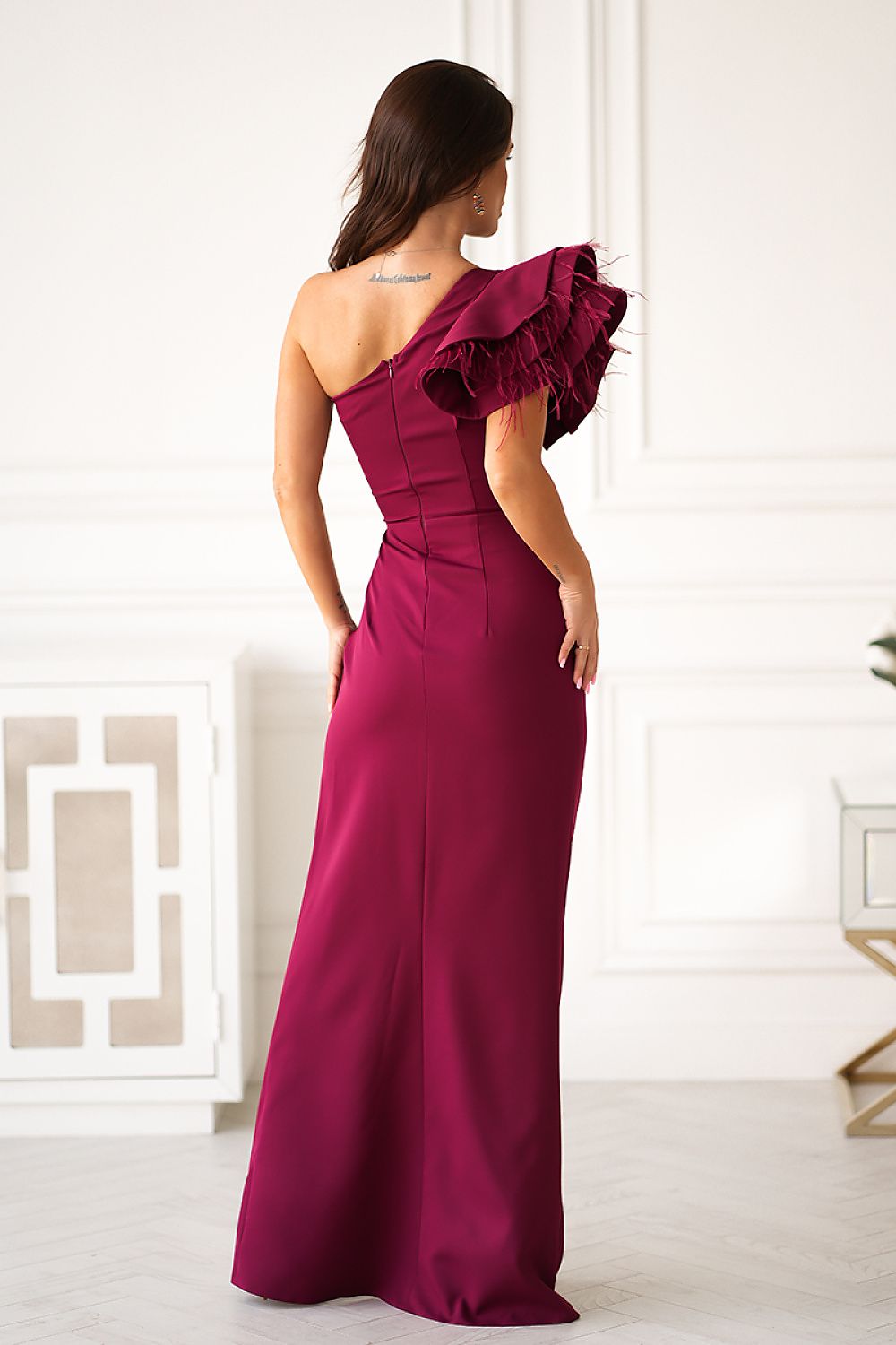 Elegant One Shoulder Feather Dress Bicotone