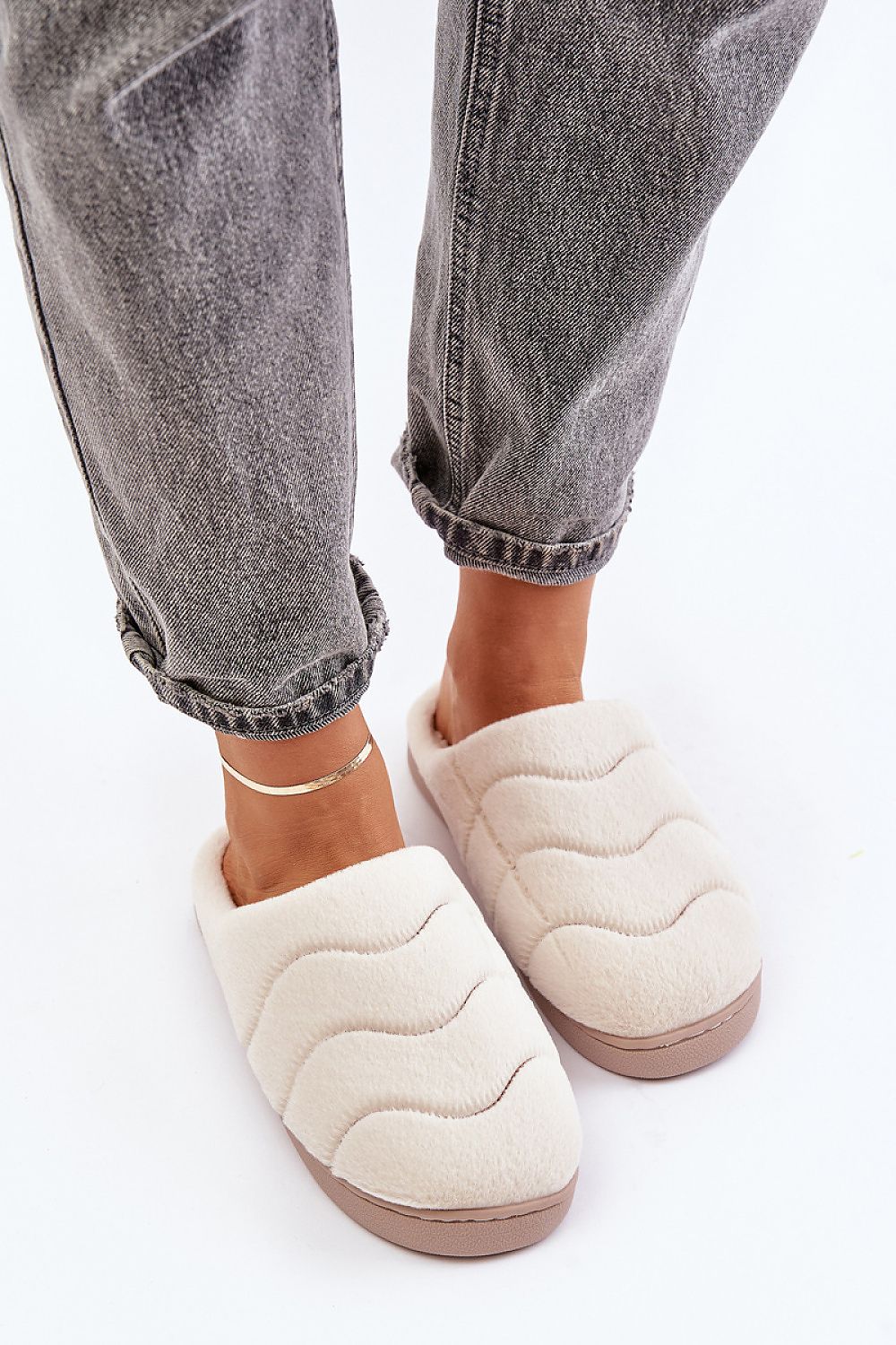 Cozy Fur Covered Toe Slippers Step In Style