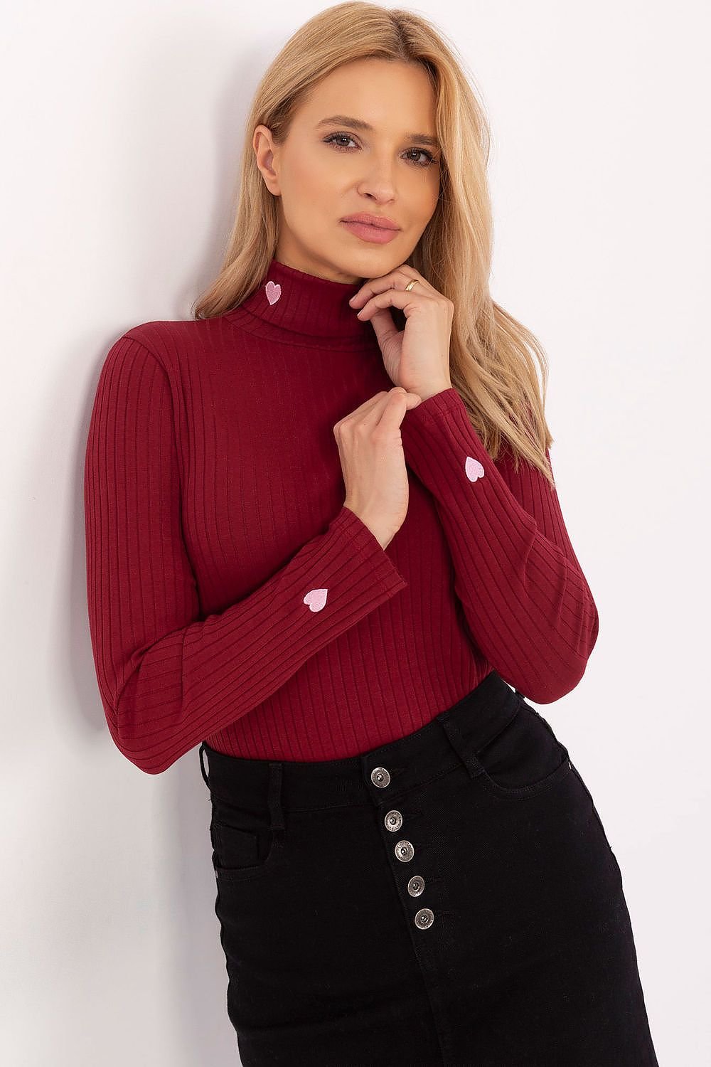 Elegant Turtleneck Sweater Charming Hearts