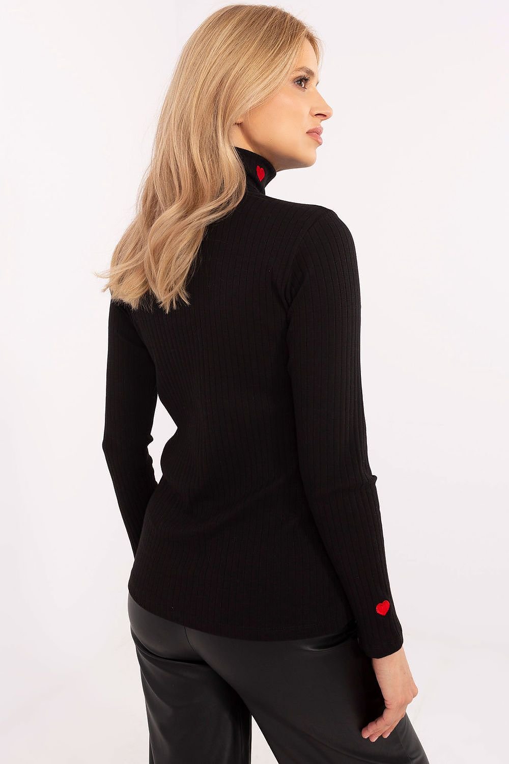 Elegant Turtleneck Sweater Charming Hearts