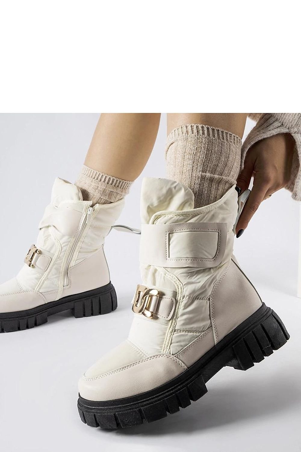 Elegant Beige Snow Boots Athos