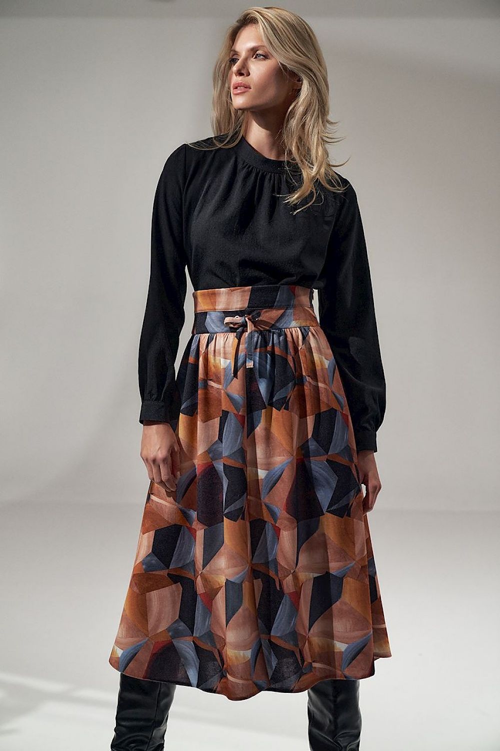 Flared Pleated Plaid Skirt Figl