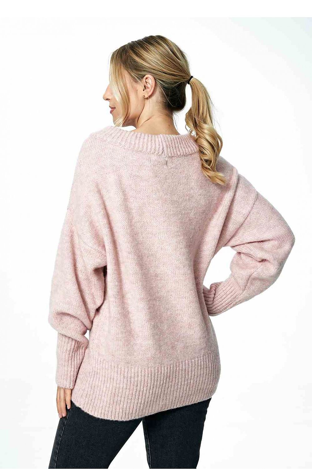 Loose Sweater With Boat Neckline Figl