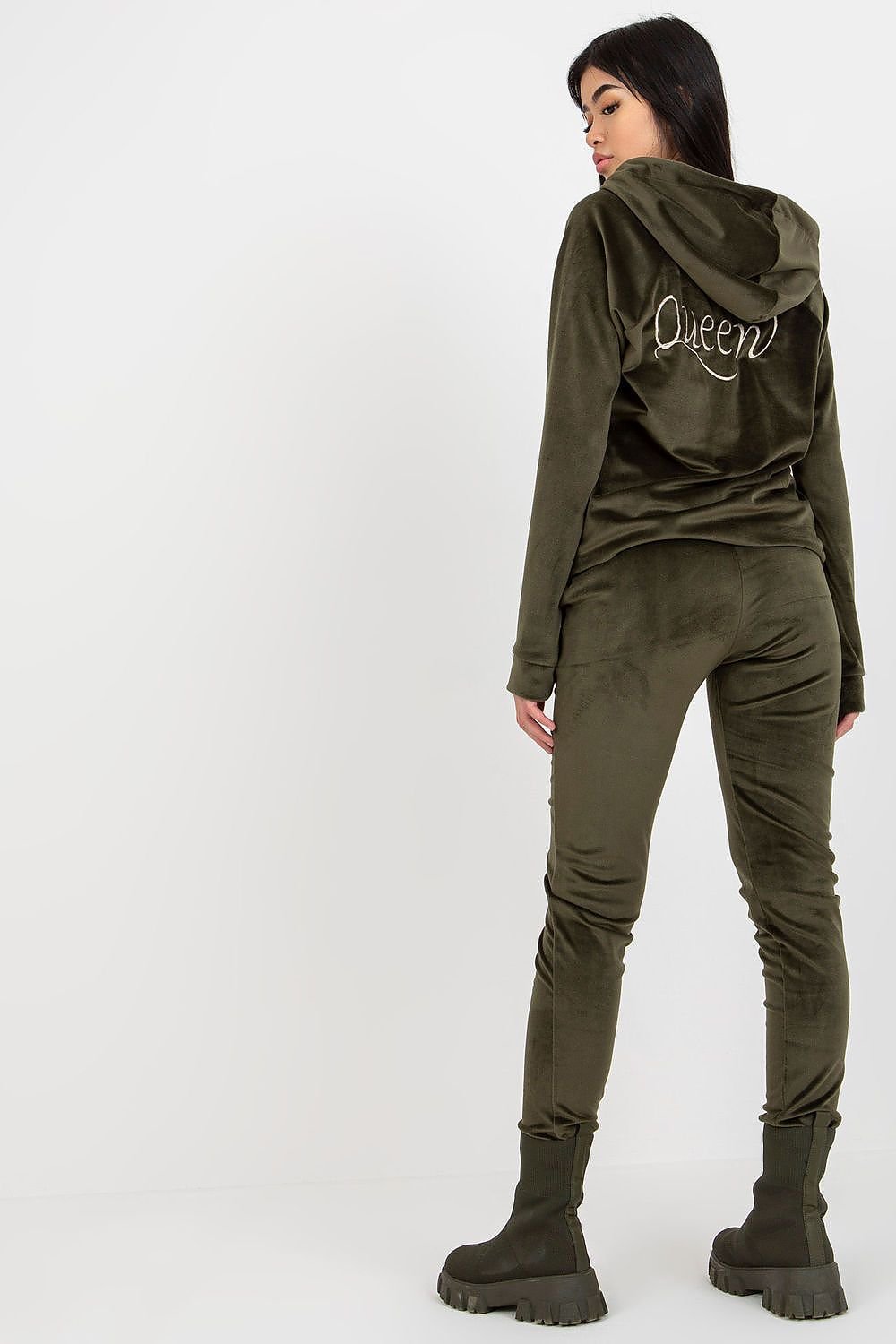 Embroidered Velour Sweatshirt And Pants Set